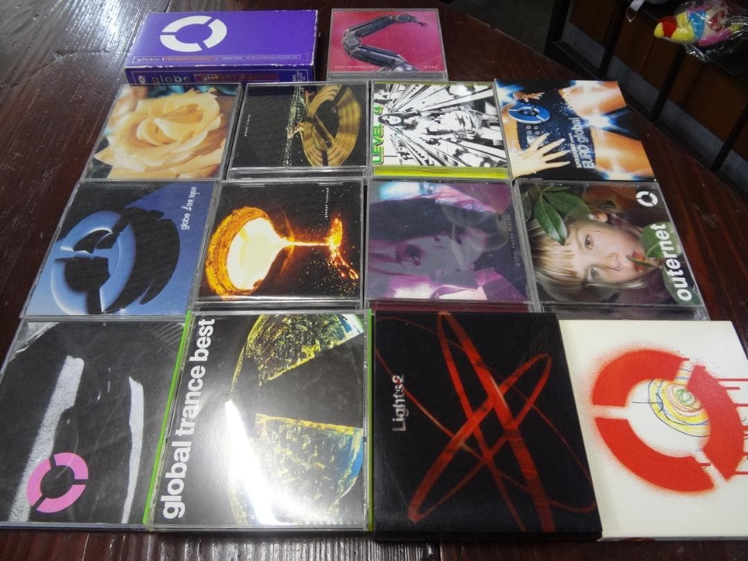 globe（グローブ）VHS１本＋ＣＤまとめセット