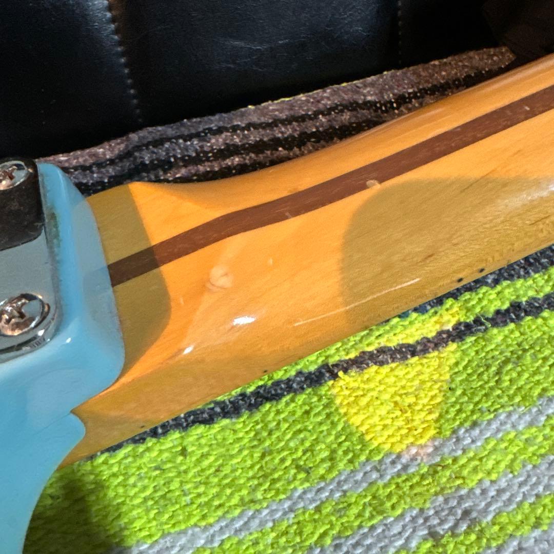 ジャンクLINE6 Variax 600 ライトブルー モデリングギター　ギター