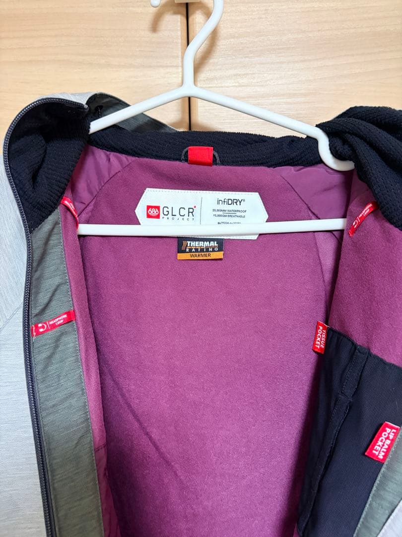 レディース 686 スノーボードウェア Mサイズ 上下セット