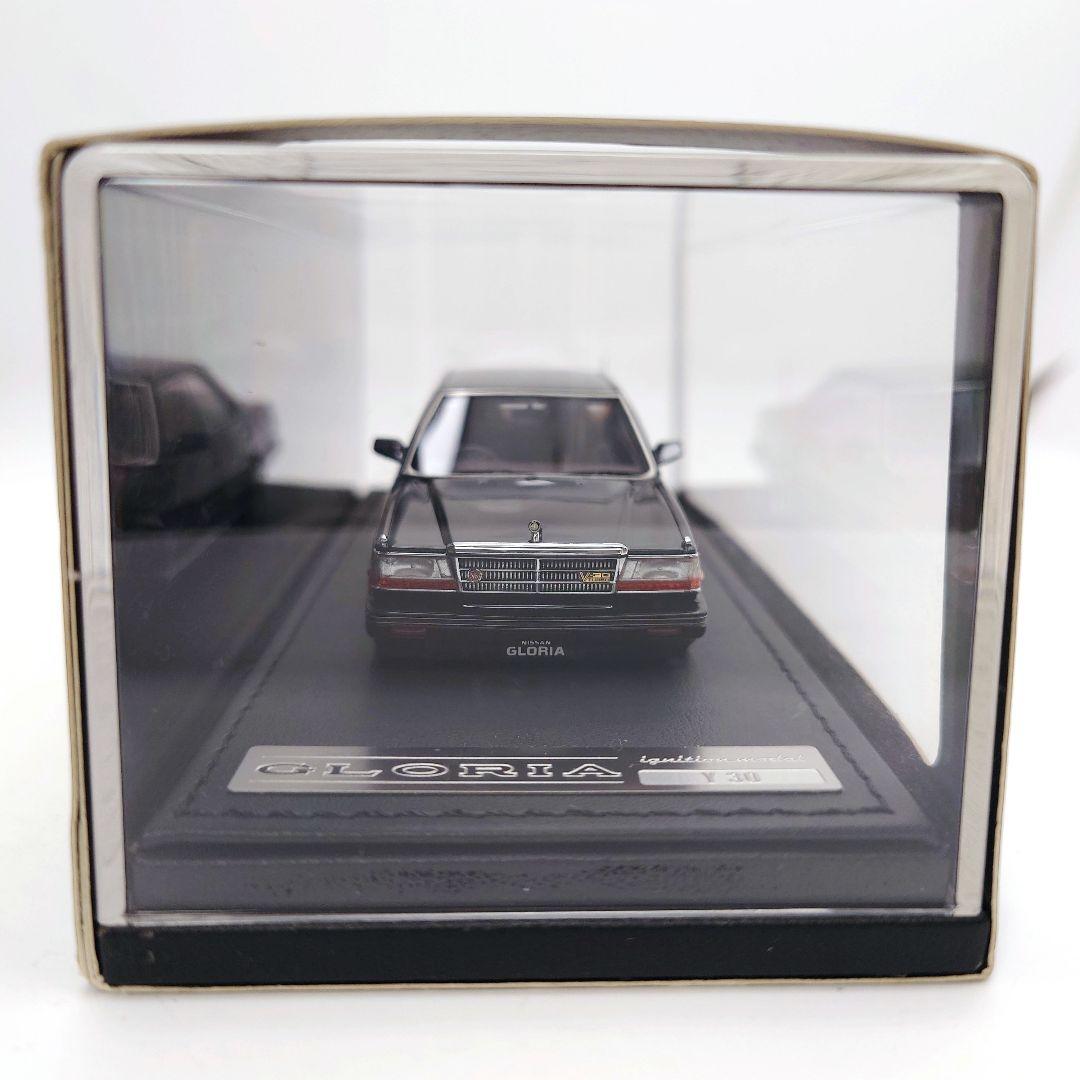 イグニッションモデル 1/43 ニッサン グロリア Y30 4ドア ブラック