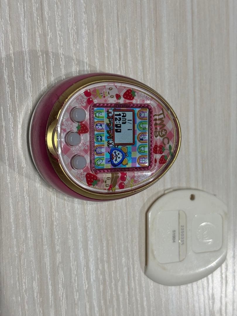 tamagotchi 4U ピンク　たまごっち