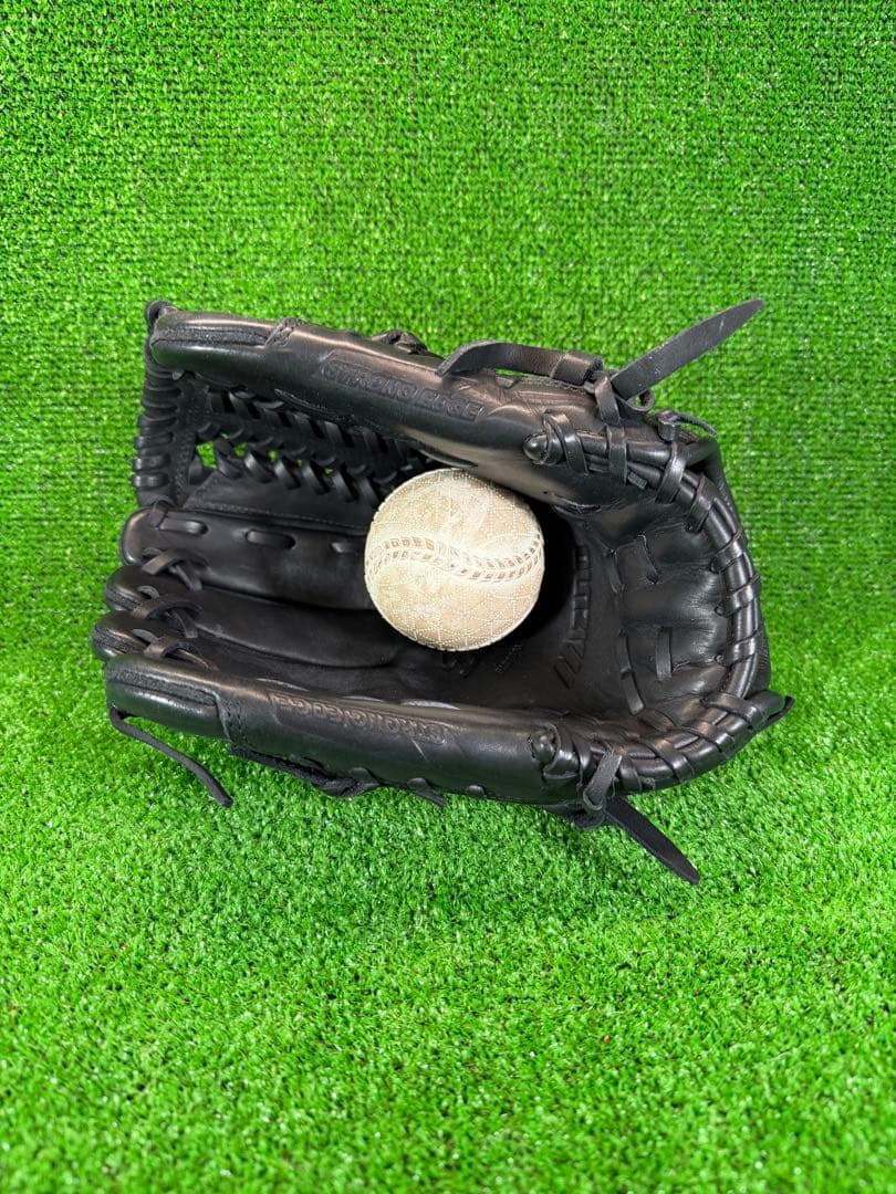 ミズノ　軟式　内野手　左投げ