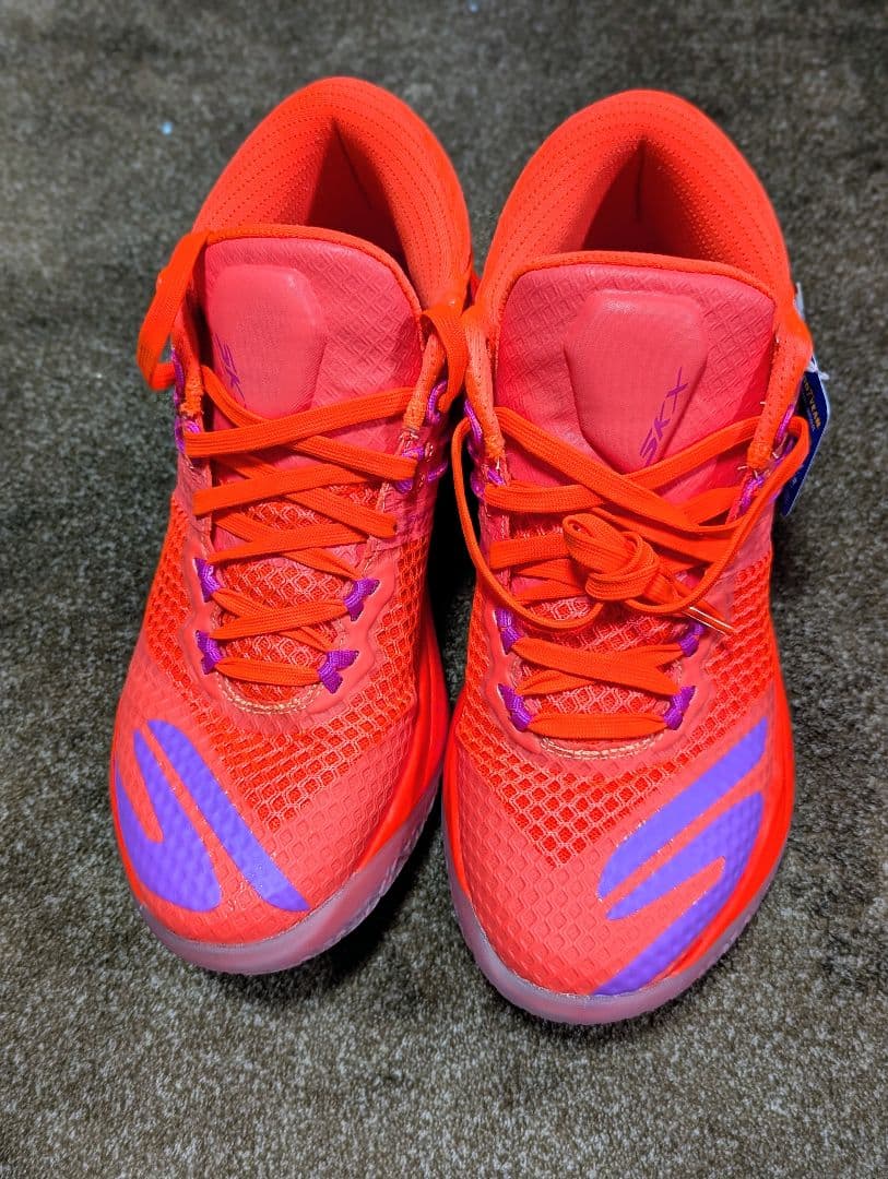 新品　スケッチャーズバスケットシューズ SKX レイン 253020-CRHP