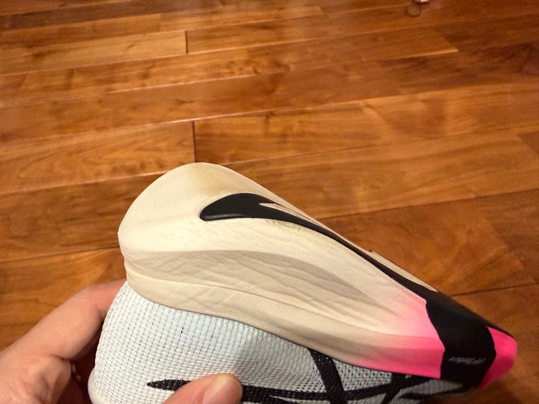 【中古】asicsメタスピードエッジパリ27.0cm