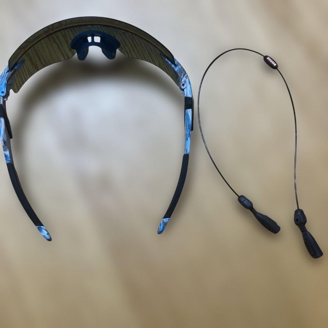 美品オークリーの（エンコーダー）Prizm Sapphireレンズのサングラス