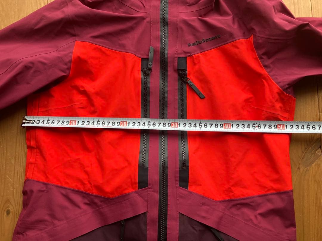 ピークパフォーマンス グラビティ Mサイズ ゴアテックス