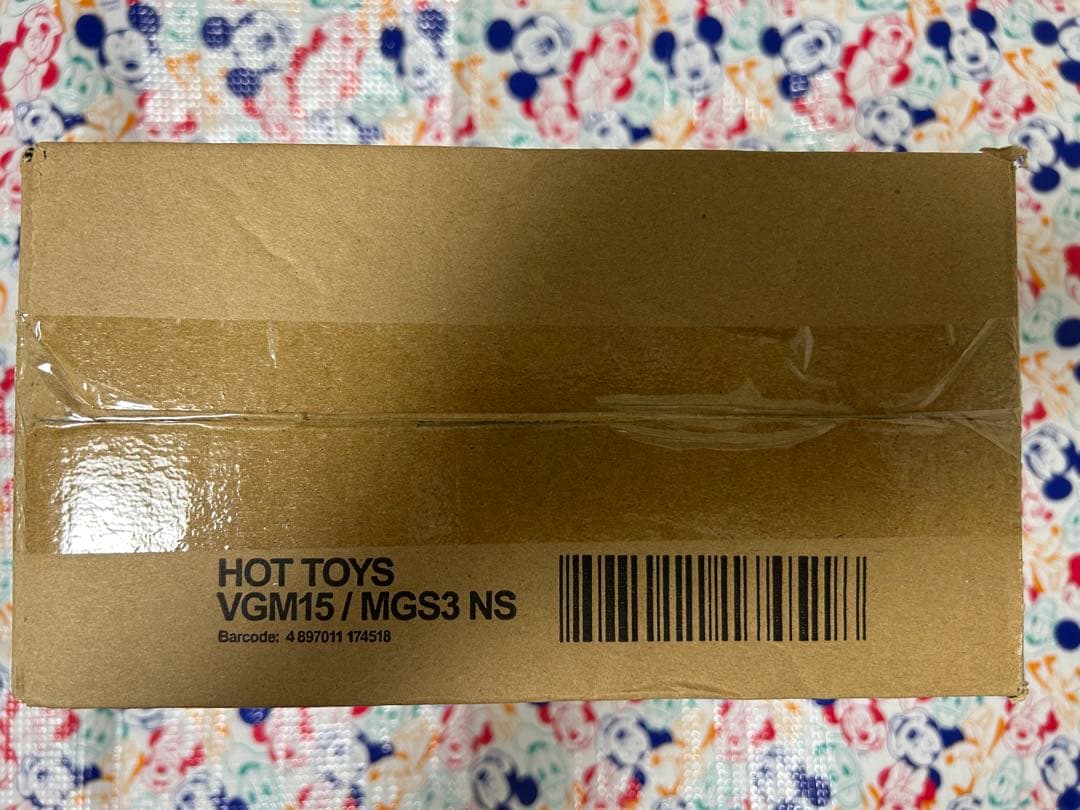 ホットトイズ VGM15 ネイキッドスネーク (スニーキングスーツ版)