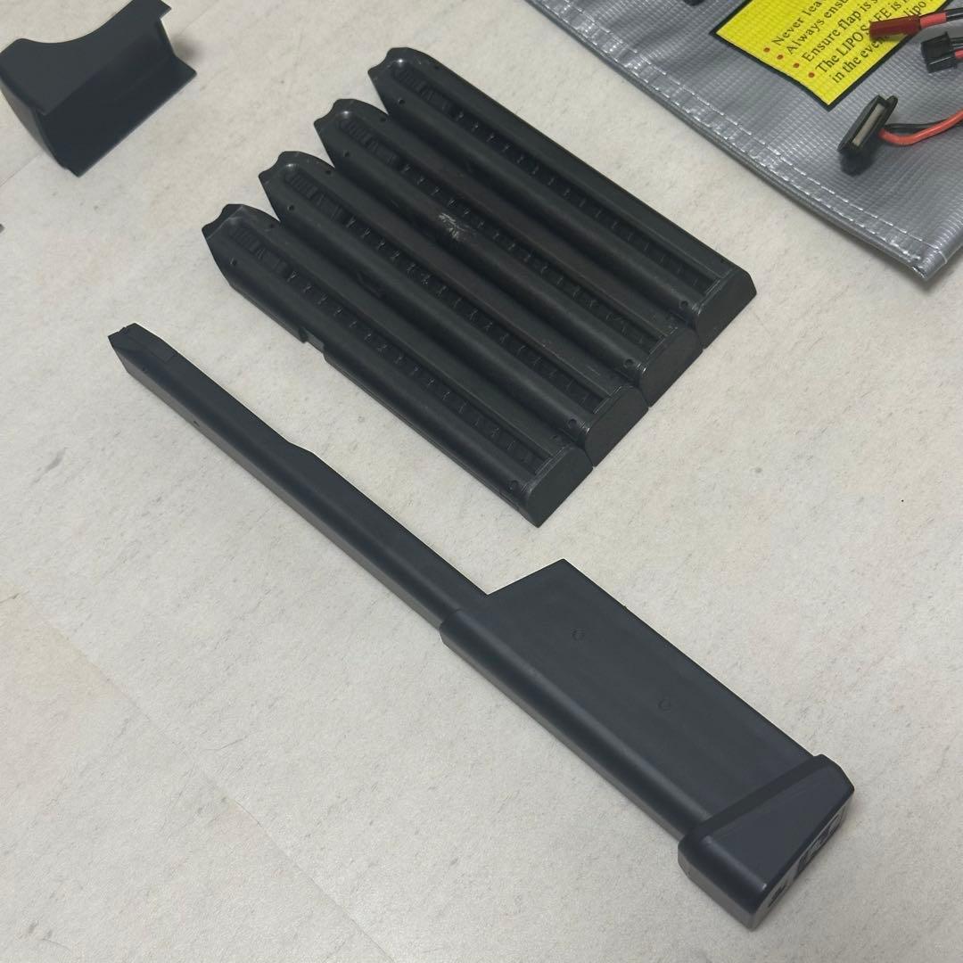 【Rin】東京マルイ 電動ハンドガン G18C 100連マガジン リポ化