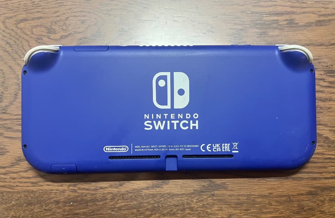 動作確認済み　充電ケーブル付きNintendo Switch lite ブルー