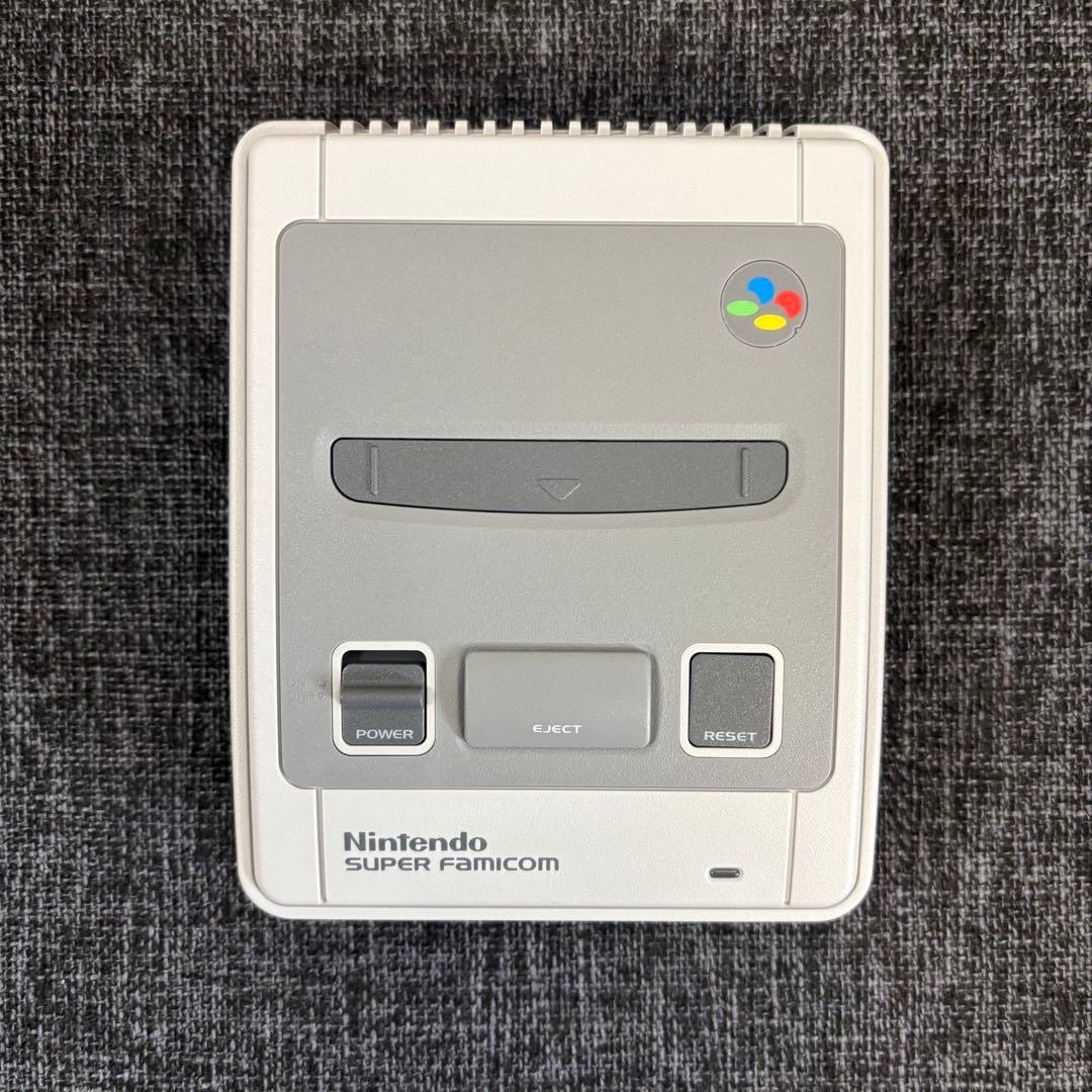 【超美品】Nintendo ニンテンドークラシックミニ スーパーファミコン