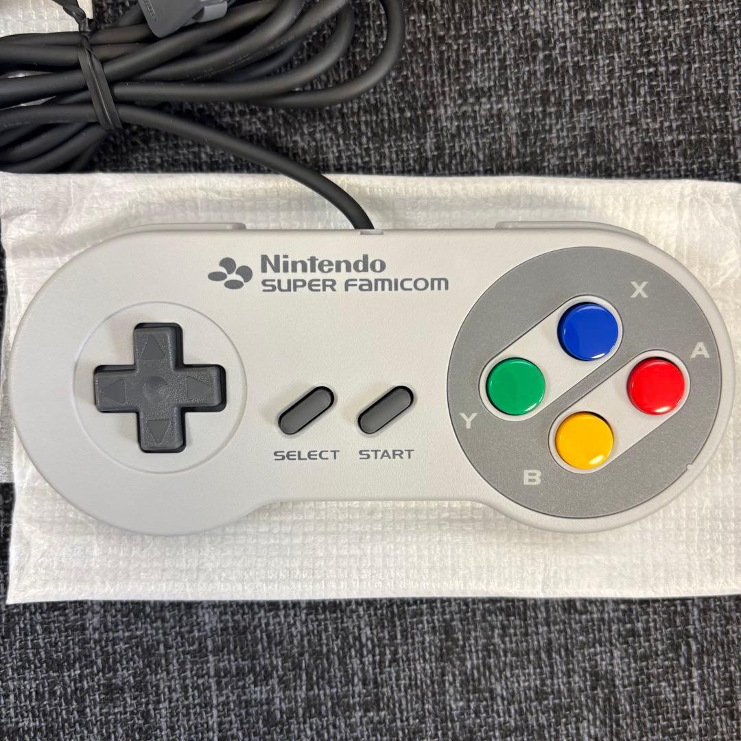 【超美品】Nintendo ニンテンドークラシックミニ スーパーファミコン