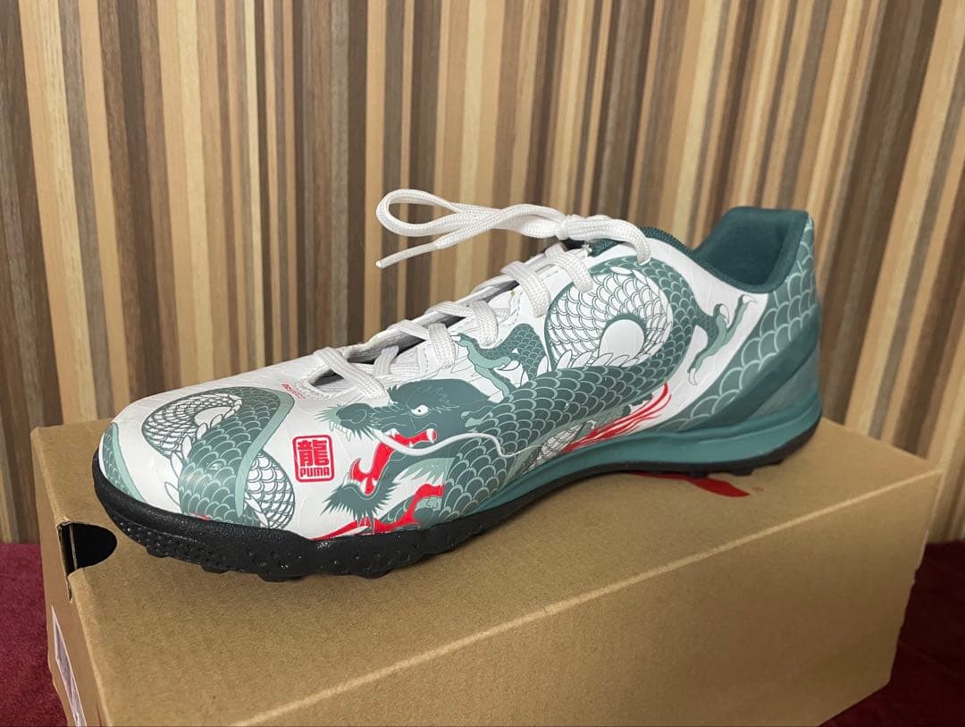 PUMA evespeed 龍 ドラゴンデザイン サッカーシューズ 27cm
