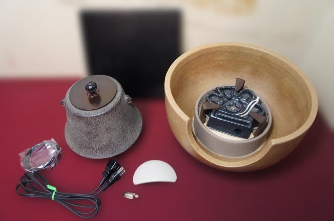 ☆ 野々田 伊羅保風炉型電熱器(道安型) 在銘富士釜 釜鐶他送料込み