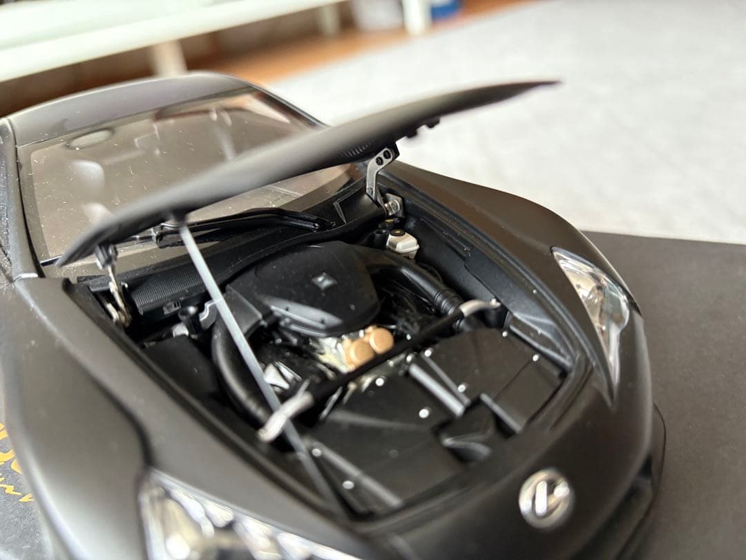 AUTO art Lexus LFA ミニカー 1:18 スケール