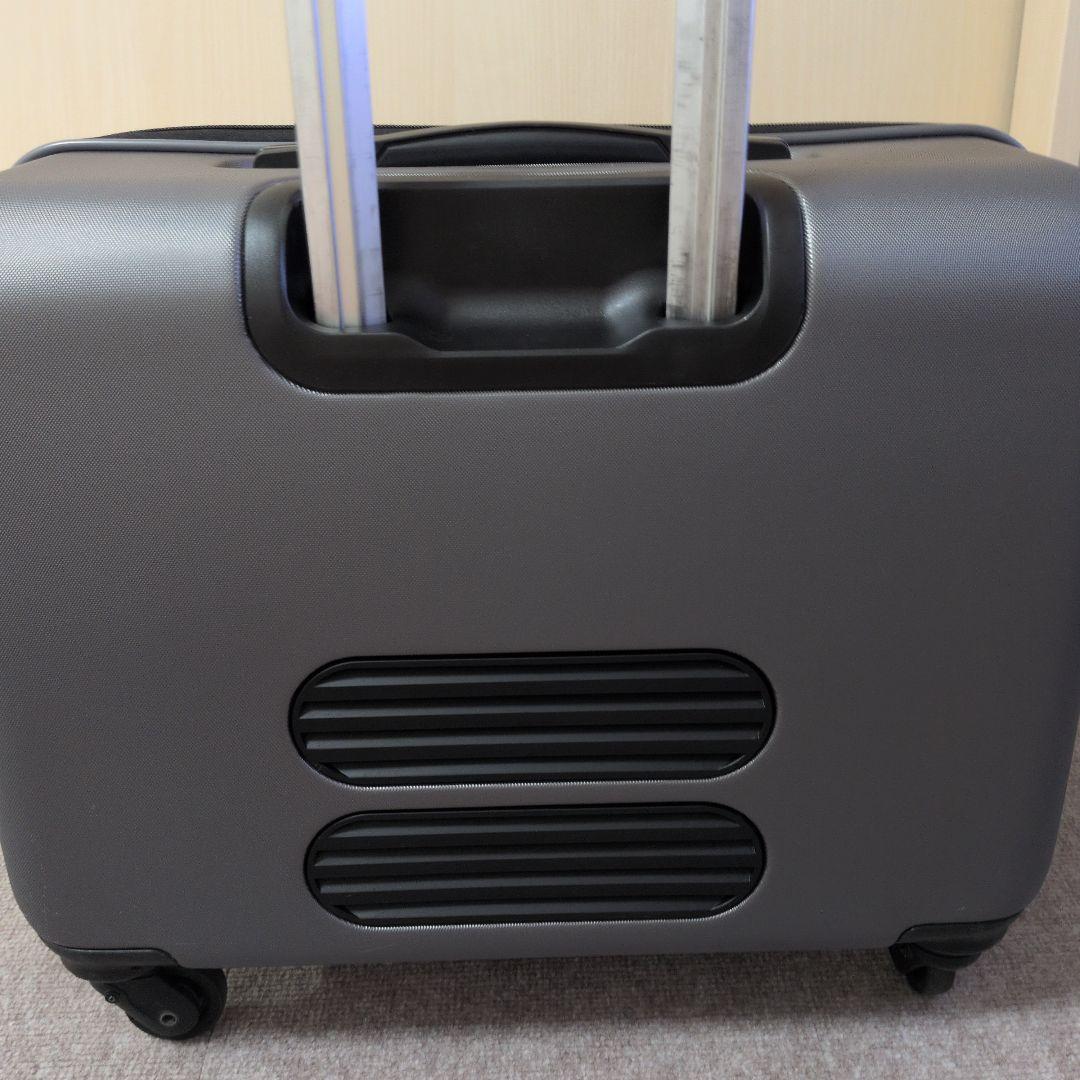 オソト　osoto キャリーケース　М