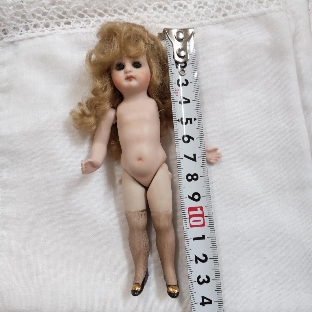 ミニョネット　アンティークドールリプロ　人形