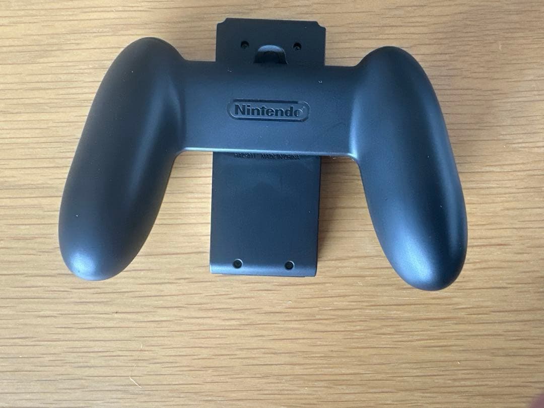 Nintendo Switch 本体 sd64GB付き　コントローラーなし