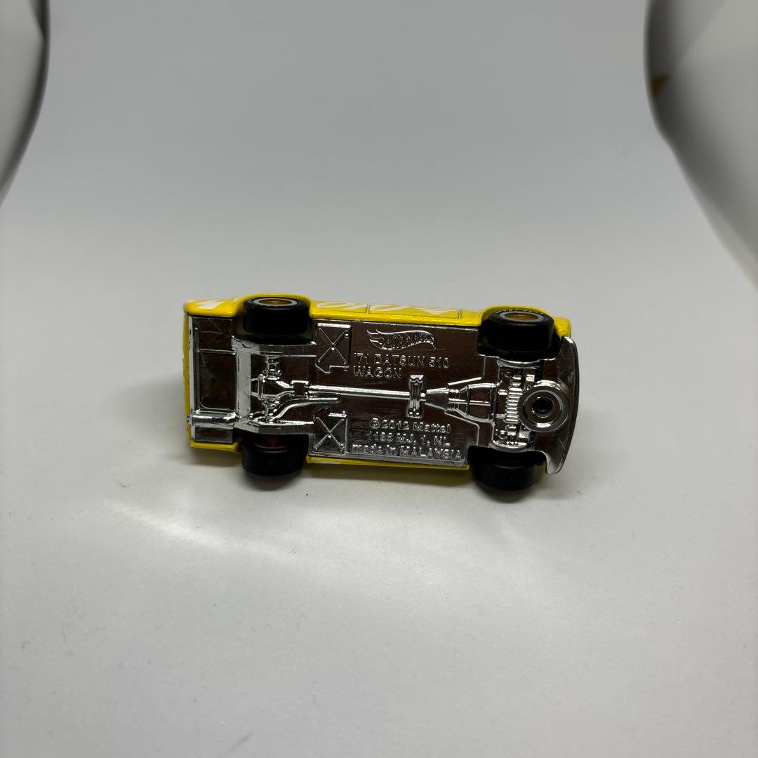 Hotwheels’71 DATSUN 510 WAGON yellow