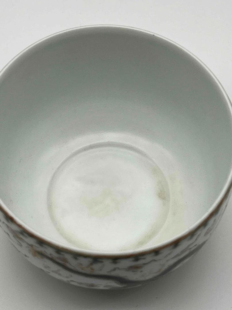 清乾隆時代　【大清乾隆年製】在銘粉彩 紅緑彩 双龍戲珠文杯 琺瑯彩碗(F-73)