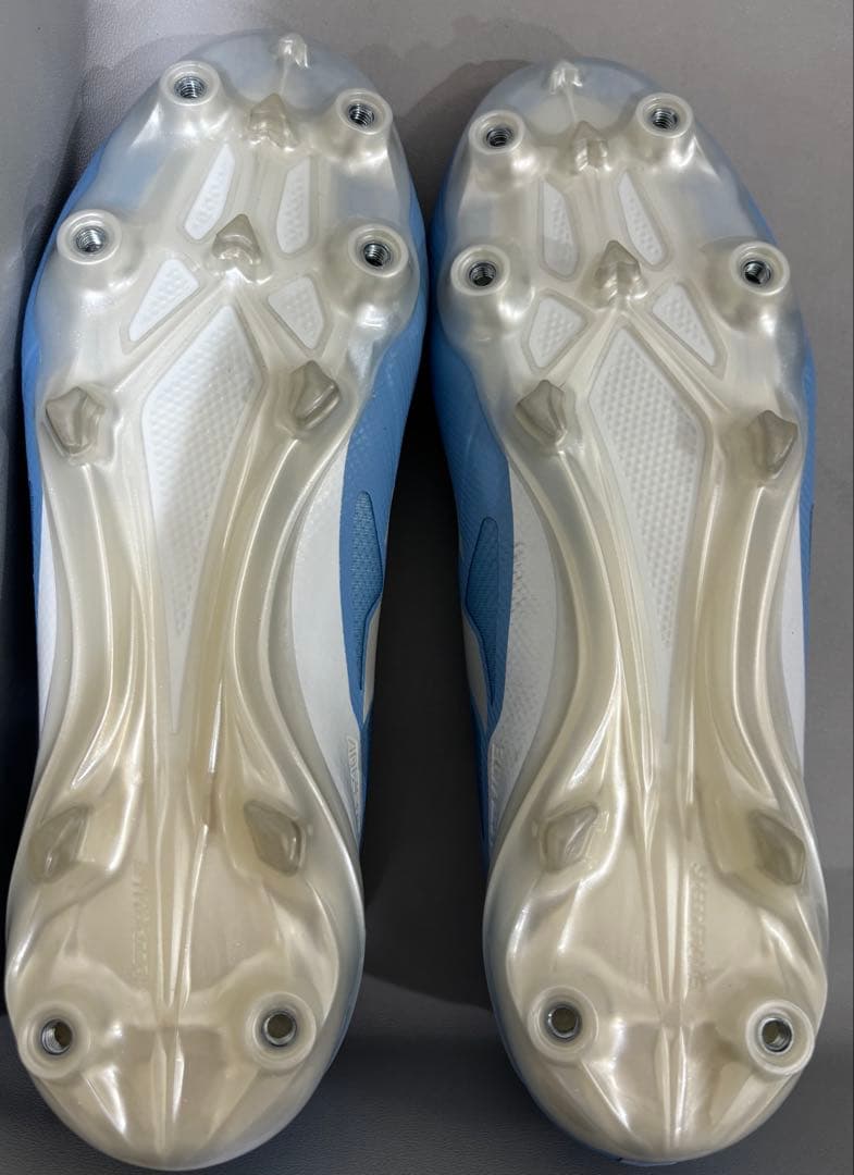 アディゼロRS15 SG