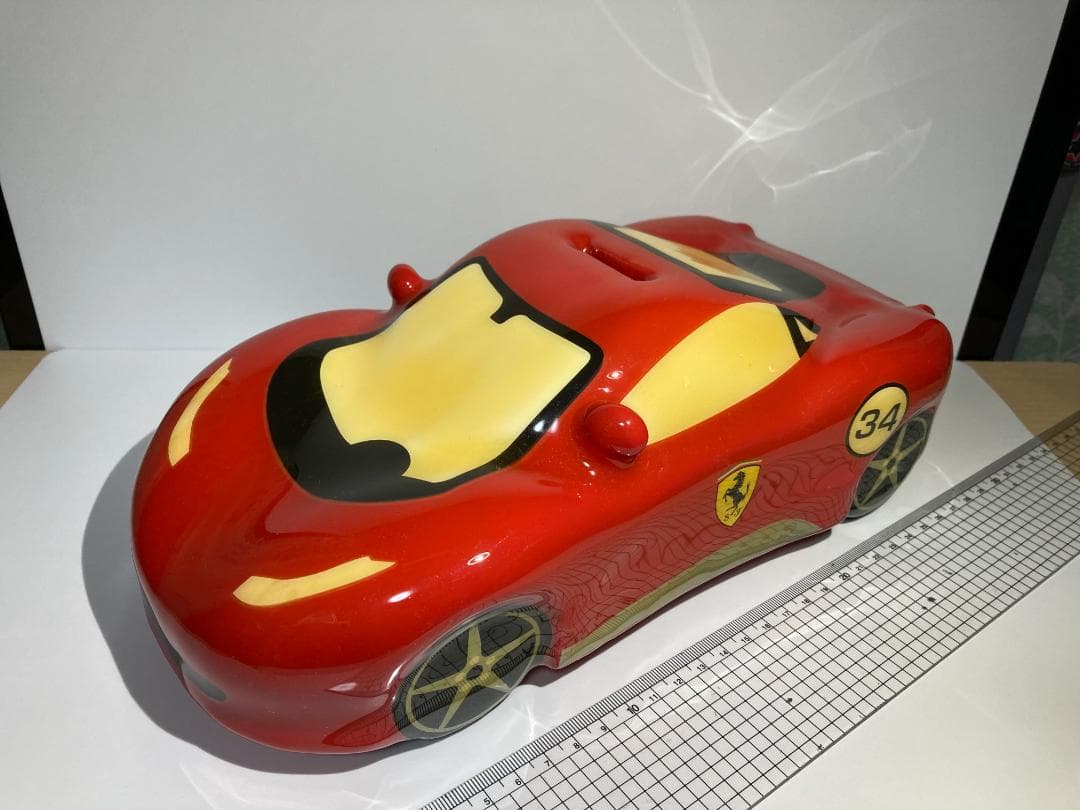 フェラーリ貯金箱（オフィシャルグッズ）