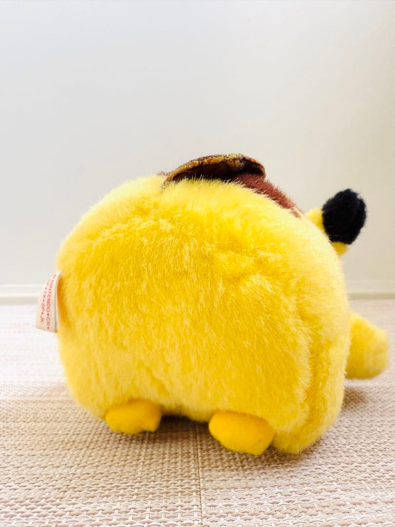 TOMY 初期 ピカチュウ ばんざい ぬいぐるみ