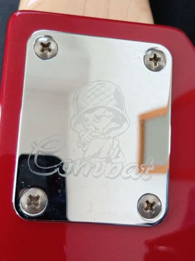 Combat　CUSTOM BASS 　コンバット　美品