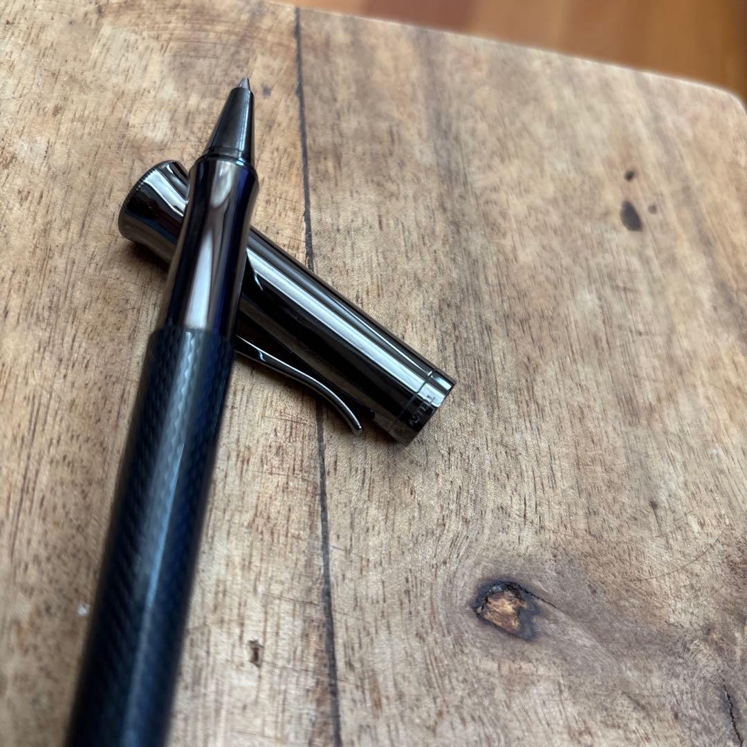 ギロシェブラックエディションローラーボール　グラフ　フォン　ファーバーカステル