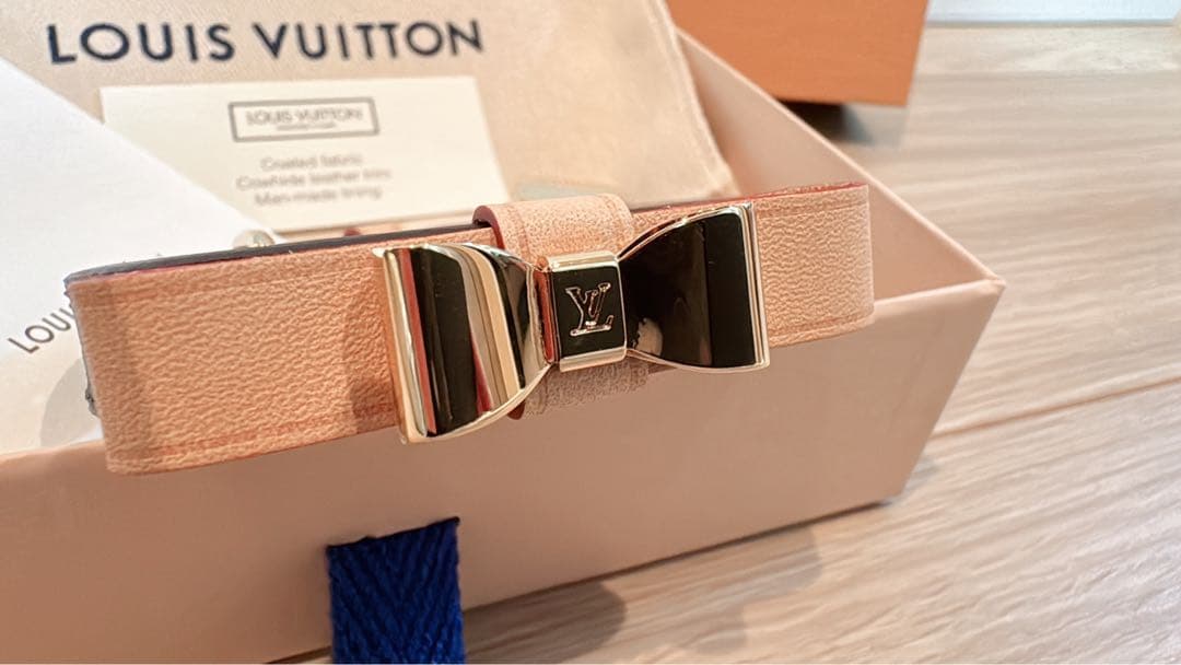 ルイヴィトン　リボン首輪