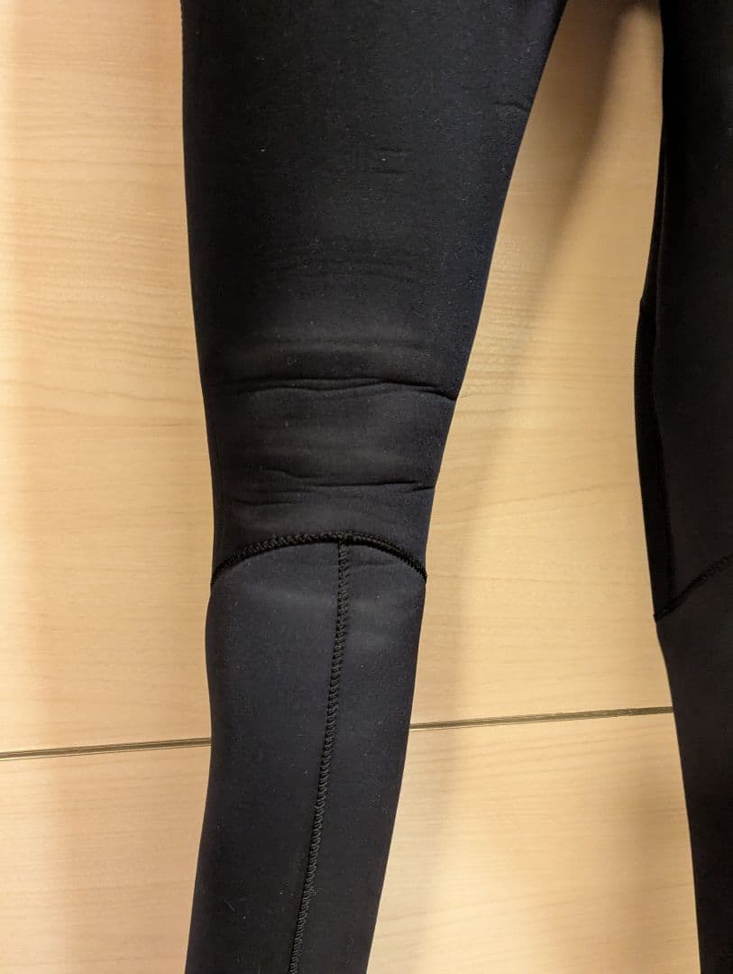 AIRTIGHTエアタイト 3.5mm セミドライスーツ ML相当