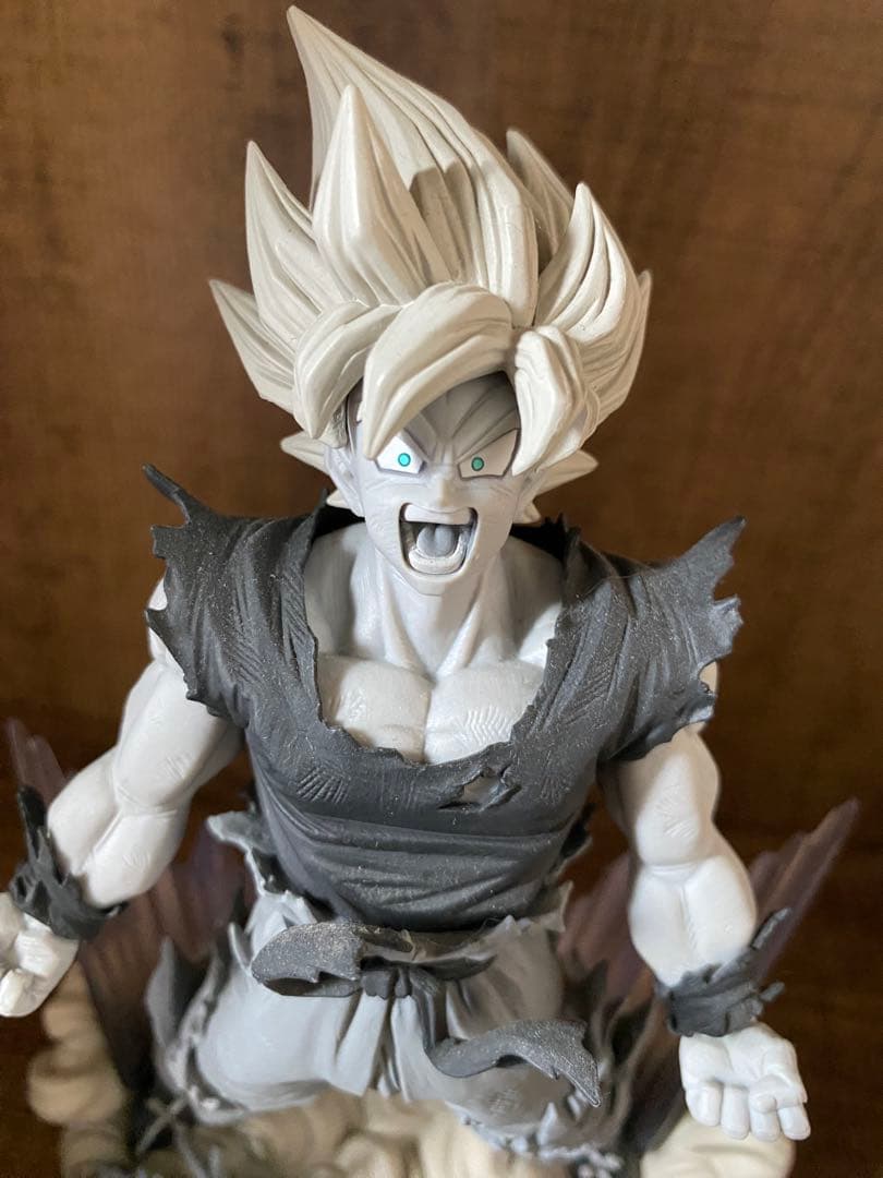 ドラゴンボール SMSD 04 D賞 白黒トーン彩色 超サイヤ人 孫悟空SMSP