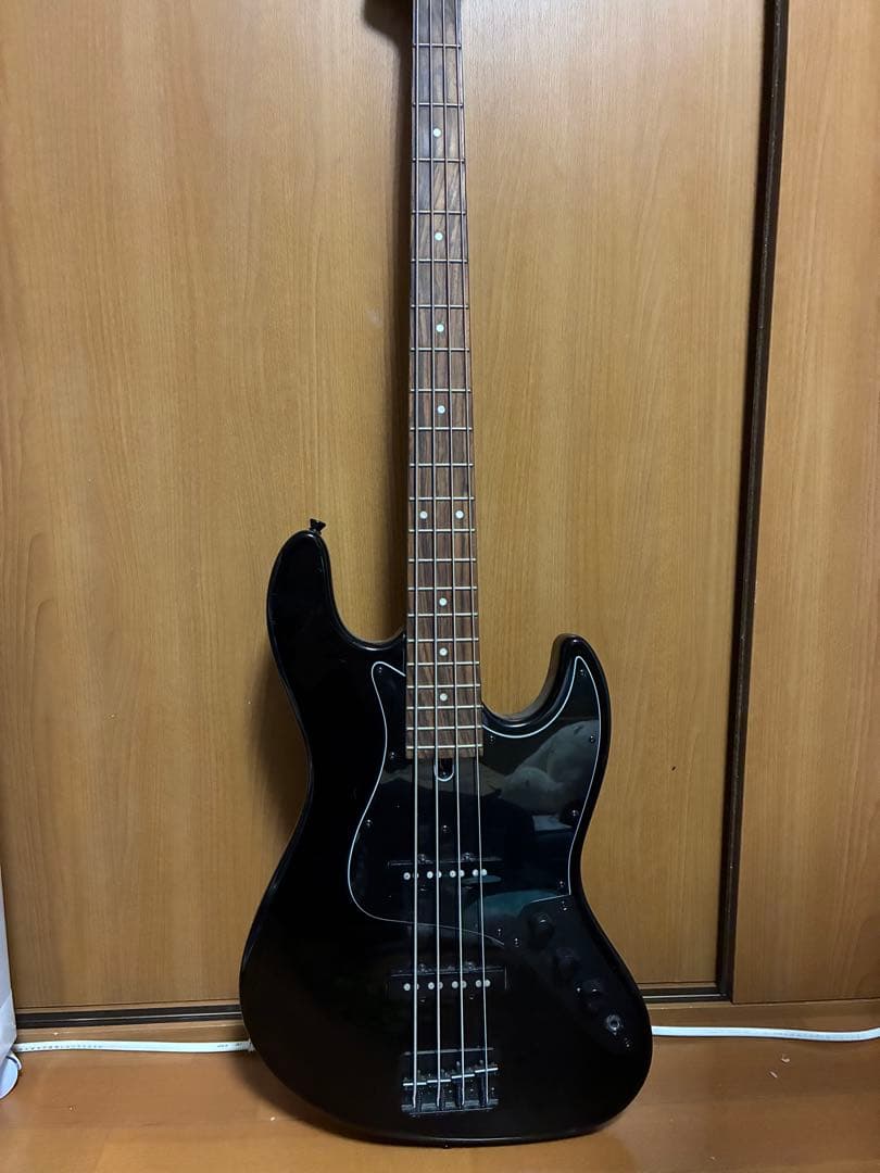 Bacchus エレキベース 4弦 ブラック