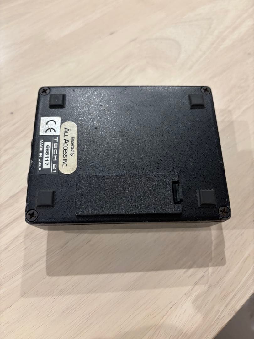 タイムセールセールTECH 21 BASS D DI V1後期型