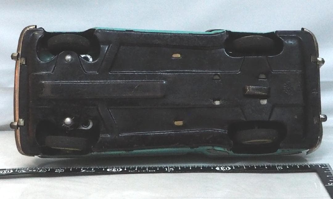 米澤オペル オリンピア レコルト オープン黄緑ブリキ tin toy car箱無