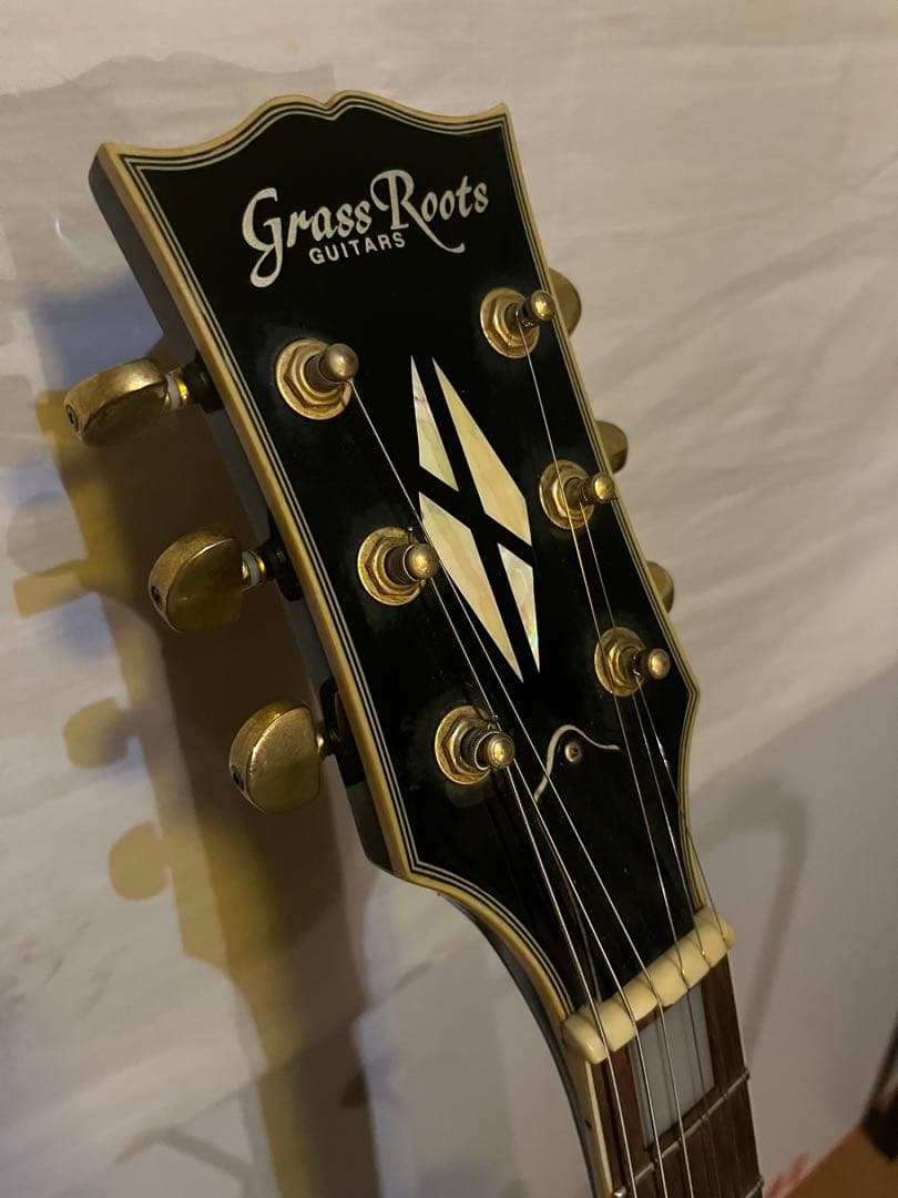 め*め様 値下Grass Roots レスポールカスタム ブラック　ストラップ黒