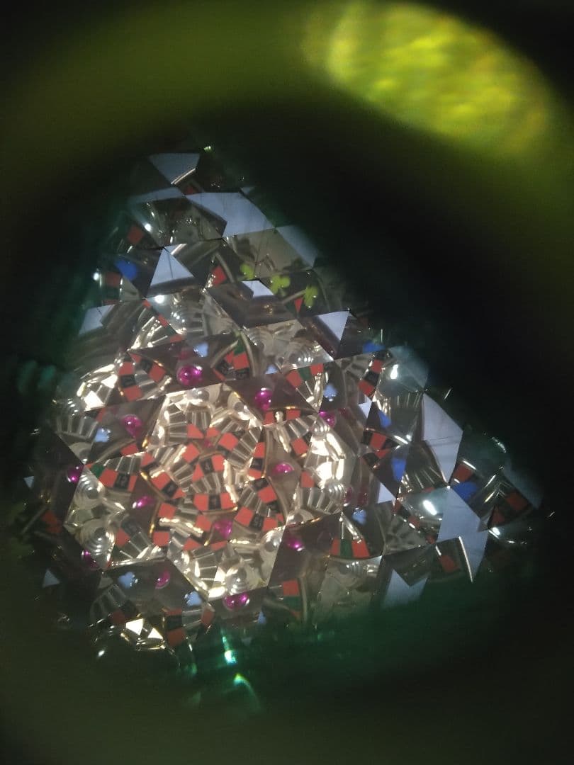 オルゴールのルーレット付き万華鏡