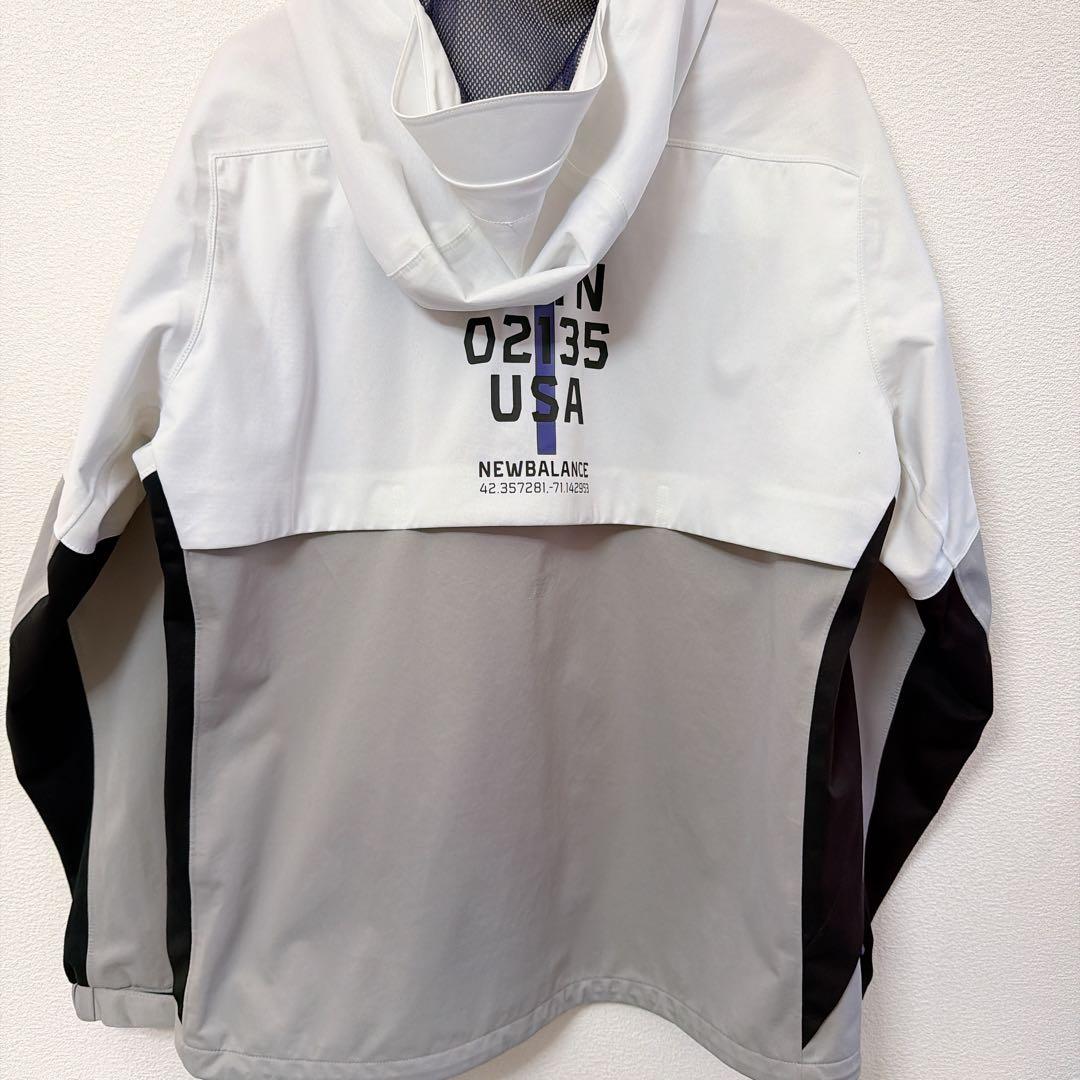 ニューバランスゴルフ フード付ライトアウター　ウィンドブレーカー　ブルゾン　軽量