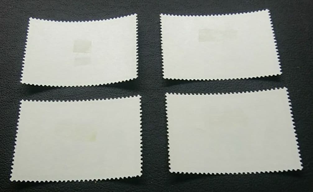 ★外国切手　イギリス　クリスマス　未使用4種完