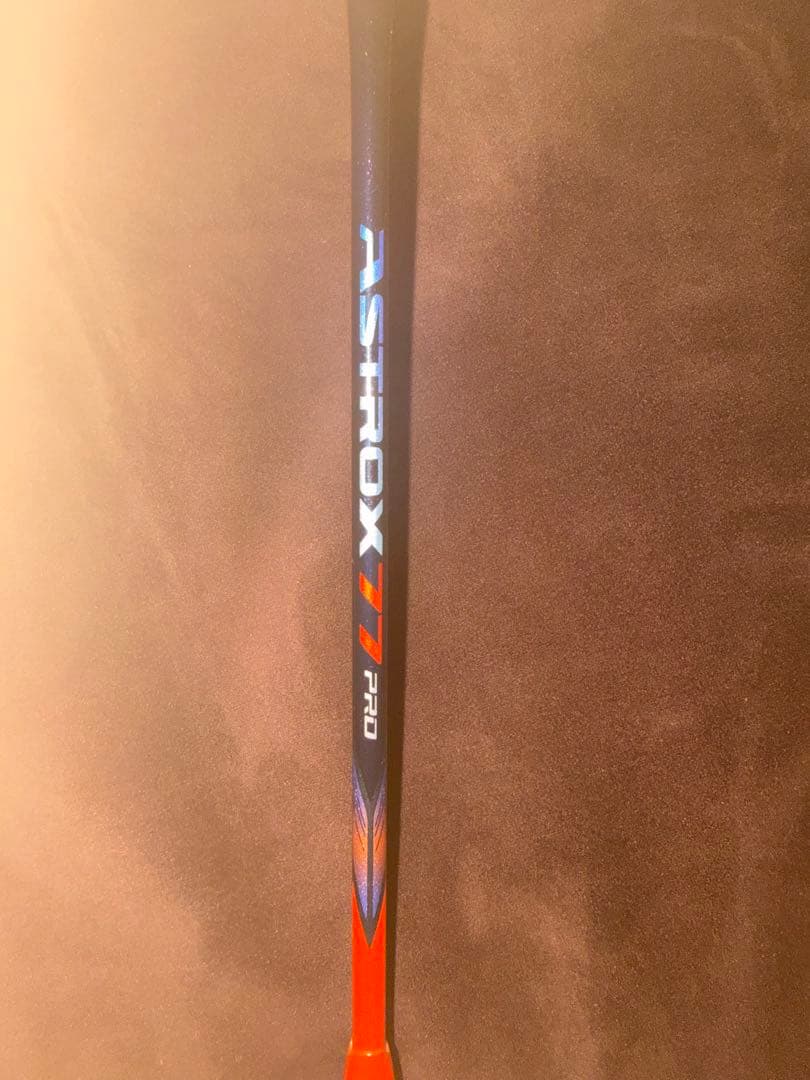 YONEX アストロクス77 PRO 4UG5 美品 バドミントンラケット