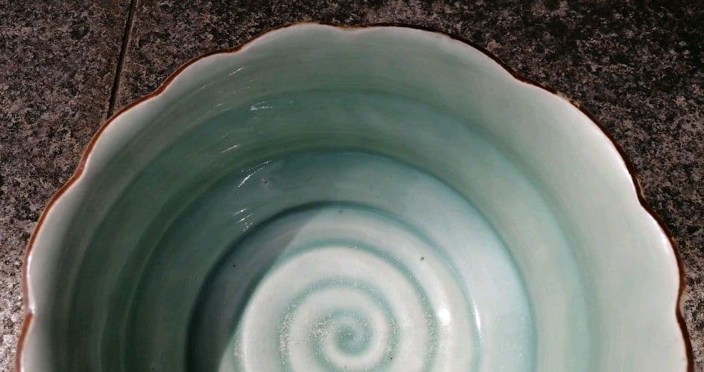 古伊万里②　青磁深鉢