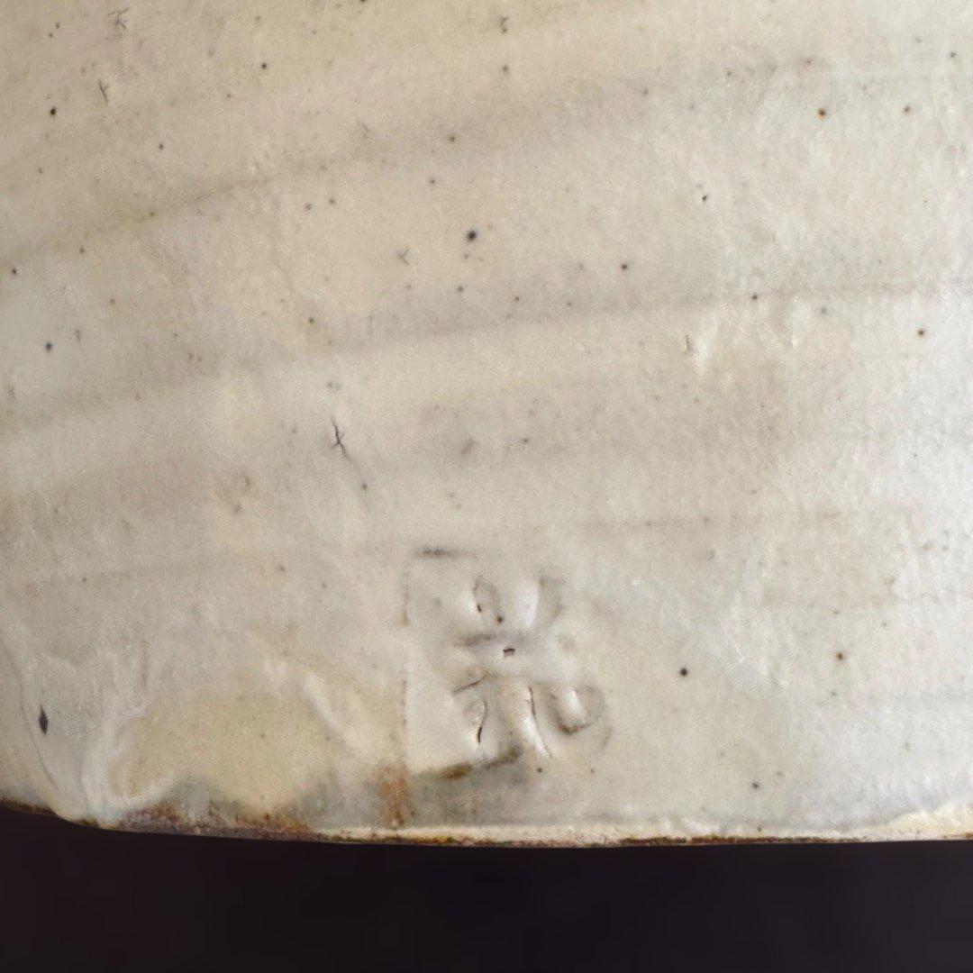 2/1まで限定値下げ：希少：花岡隆　粉引台皿　高台