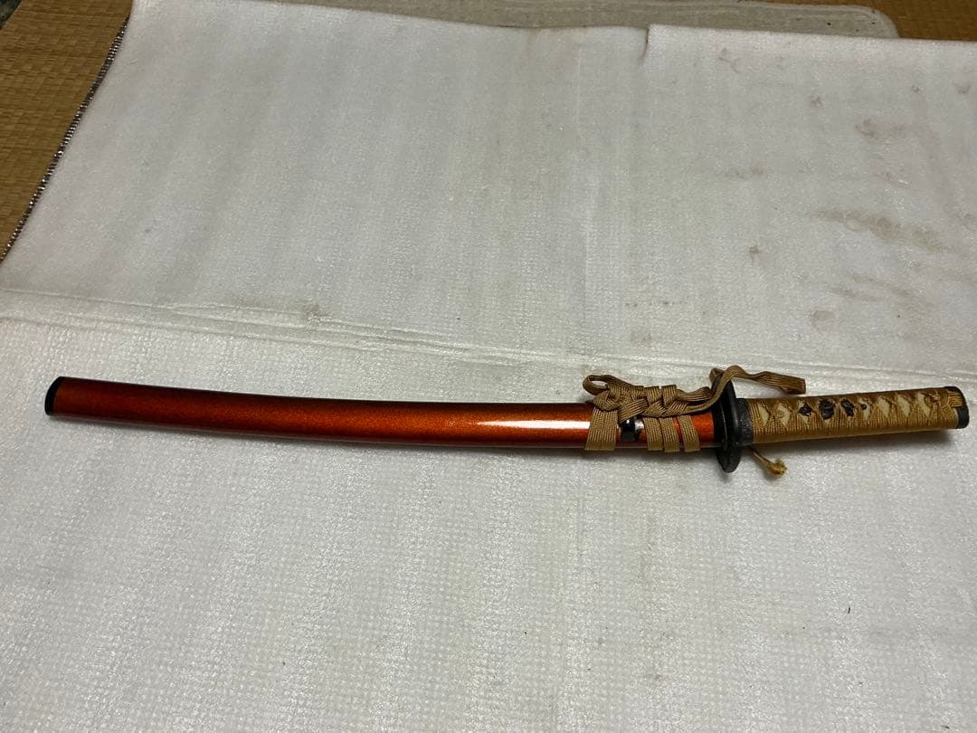 模造刀二本組　布付き　刀立て無し【中古品　完全な模造刀となります】。