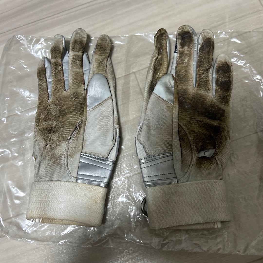 オリックス森友哉　実使用バッティンググローブ