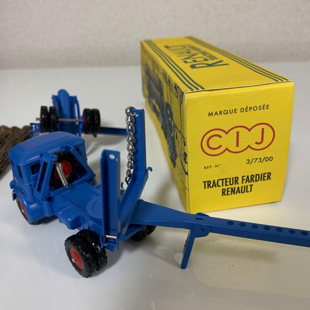 CIJ ルノー　RENAULT 材木運搬トラック　スケール不明