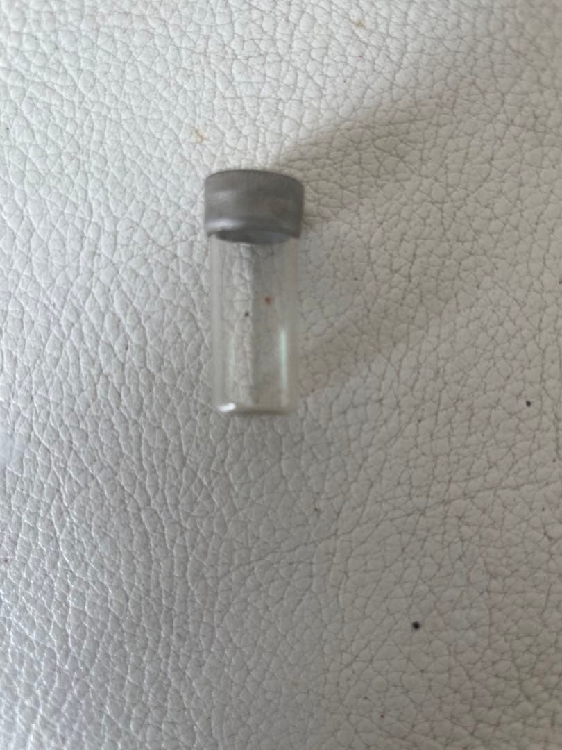 時計用 部品 ネジ 精密機械 収納瓶 ミニチュア ガラス瓶 48個 ガラス瓶