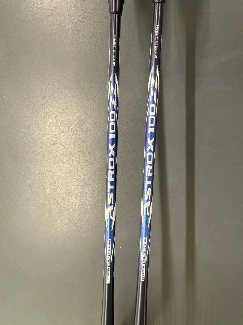 ASTROX 100 ZZ ダークネイビー 4U6 2本セット