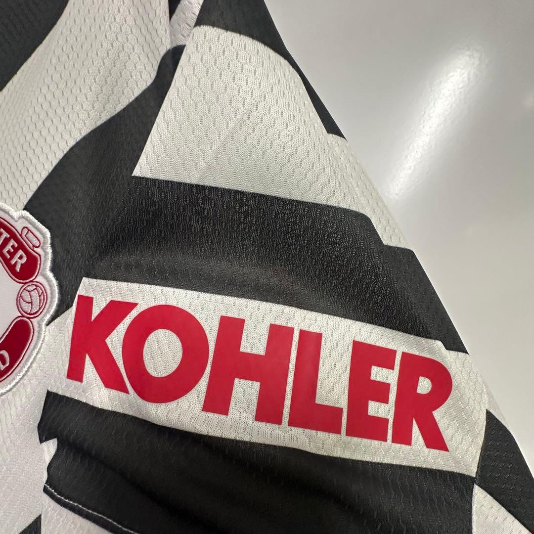 マンチェスターユナイテッド マタ ユニフォーム