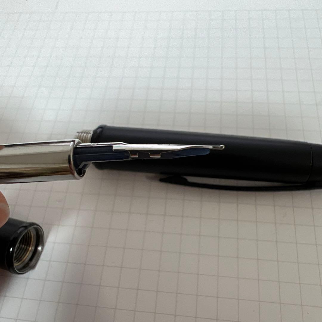 Pilot キャップレスブラック