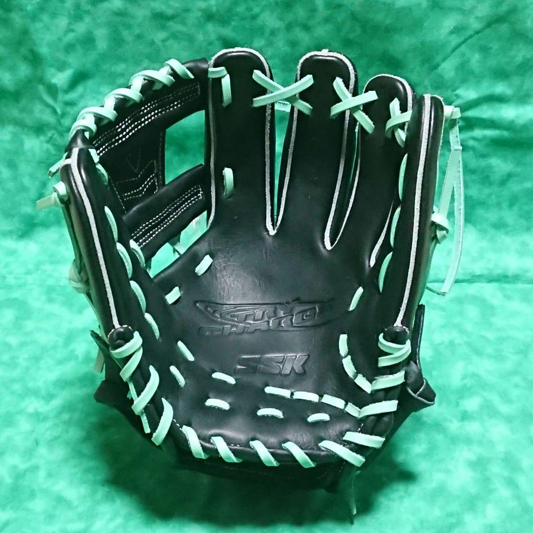 【未使用】SSK 軟式内野手用 トライチャージ ブラック【フリーフレクション】