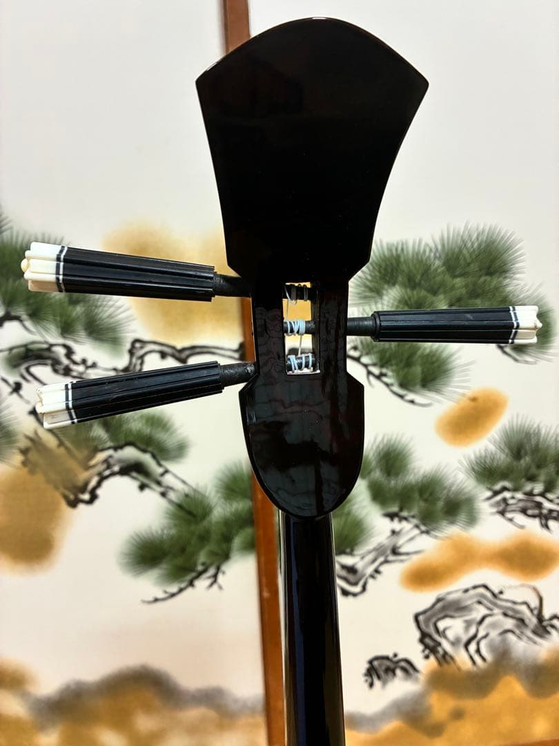 沖縄三線！黒木上質カマゴン！知念大工型！本張り【一枚張り】